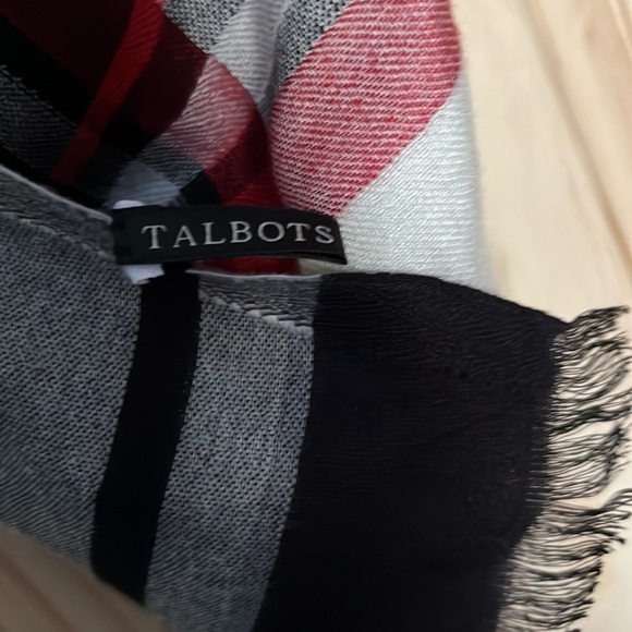 Talbots scarf - Picture 2 of 3